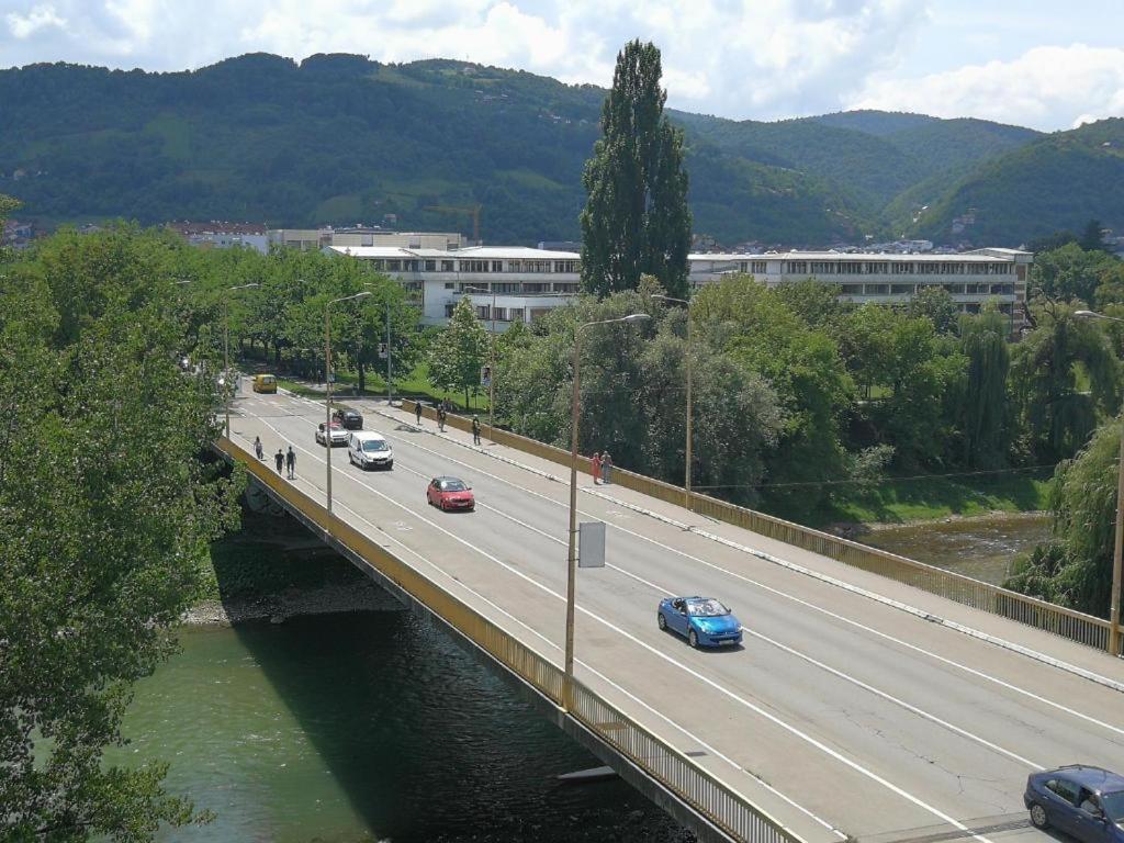 Hotel "Jkc Banja Luka" מראה חיצוני תמונה