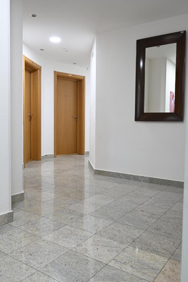 Hotel "Jkc Banja Luka" מראה חיצוני תמונה
