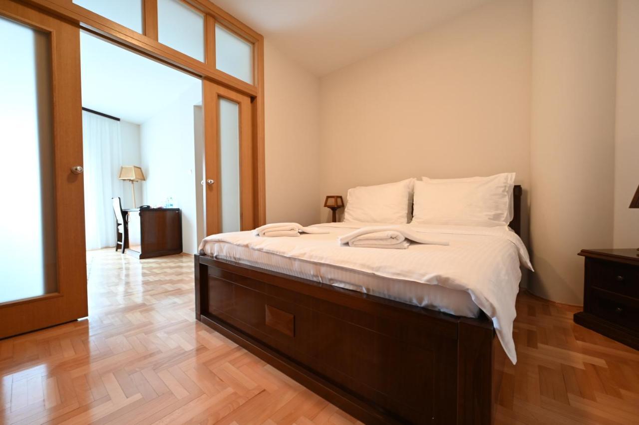 Hotel "Jkc Banja Luka" מראה חיצוני תמונה